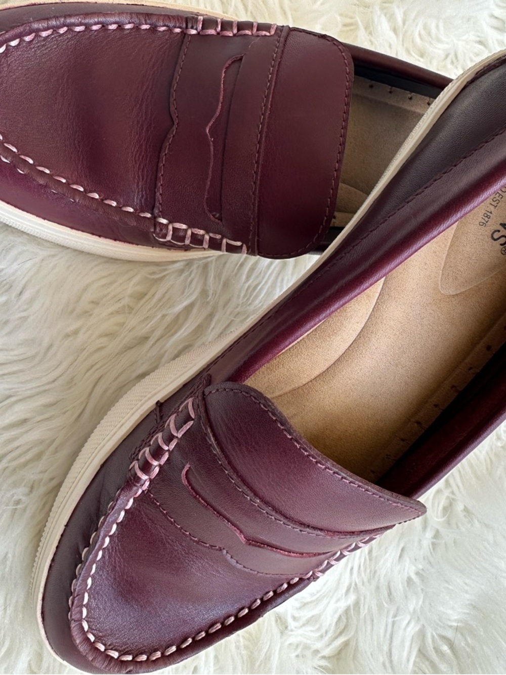 WEEJUNS Burgundy Leather Penny Loafers
